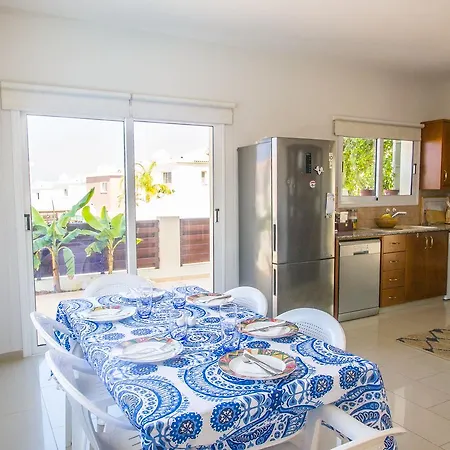 Willa Pernera Beach Three Bedroom