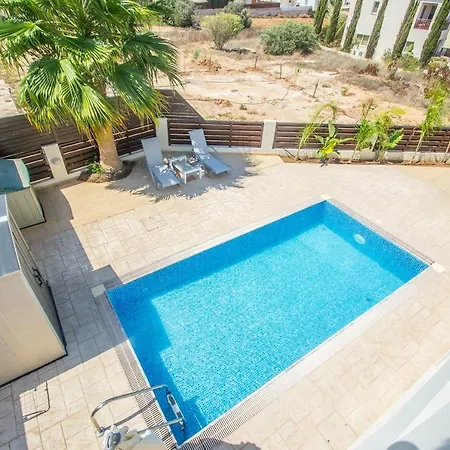 Pernera Beach Three Bedroom Villa Protaras