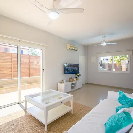 Pernera Beach Three Bedroom *